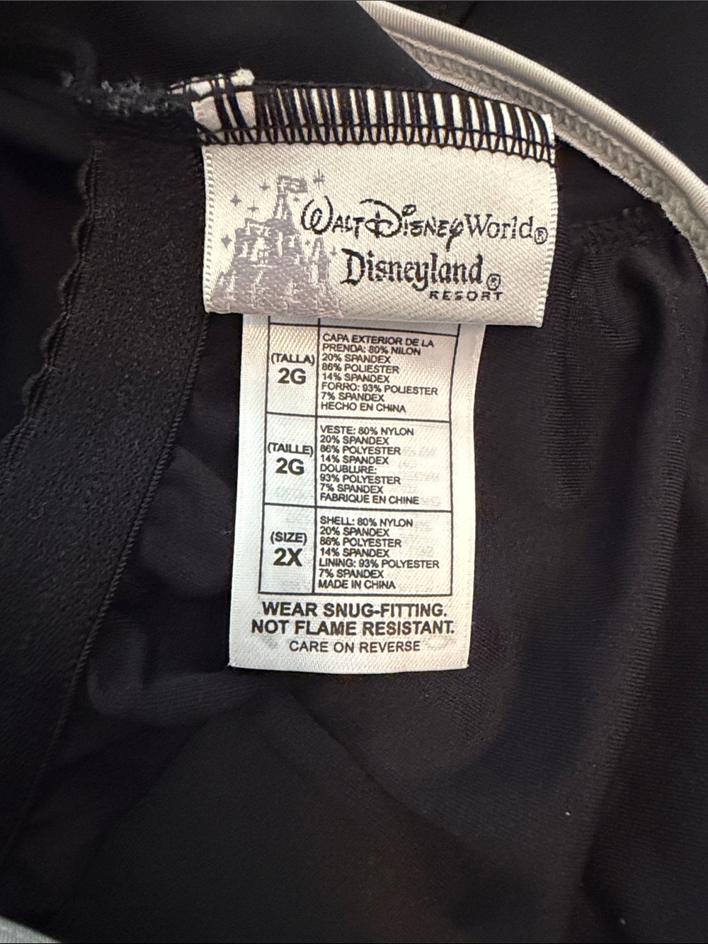 Walt Disney Black Tankini Set with White Trim top size 2X,bottom size XL - Picture 9 of 9